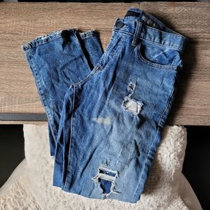 2/$8 • EUC Aeropostale Ripped Jeans